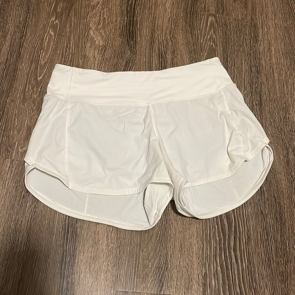 Lululemon Speed Up short